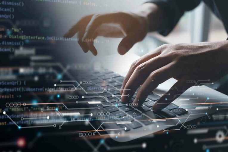 software-vs.-hardware Software y Hardware en cartelería digital